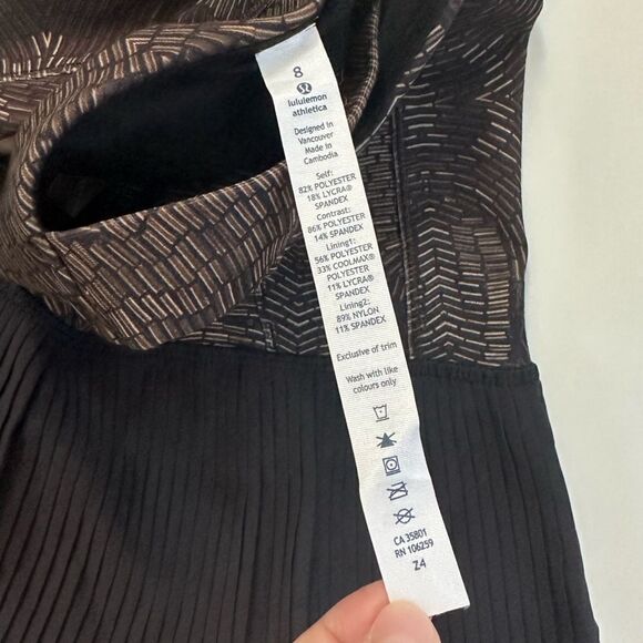 Lululemon Pleated Tank Top - Picture 6 of 6